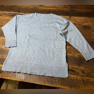 Ladies Midweight Soft Gray Tunic Sweater - size XL
